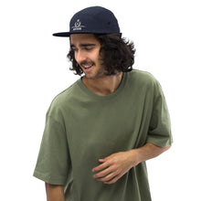 Charger l'image dans la galerie, Afan white embroid logo five panel cap