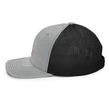 Charger l'image dans la galerie, Afan gold embroid logo trucker cap