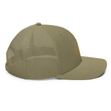 Charger l'image dans la galerie, Afan gold embroid logo trucker cap