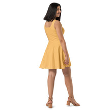 Charger l'image dans la galerie, Afan chardonnay skater dress
