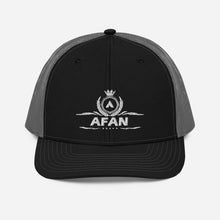 Charger l'image dans la galerie, Afan white embroid logo trucker cap
