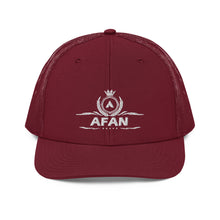 Charger l'image dans la galerie, Afan white embroid logo trucker cap
