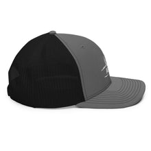 Charger l'image dans la galerie, Afan white embroid logo trucker cap
