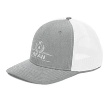 Charger l'image dans la galerie, Afan white embroid logo trucker cap
